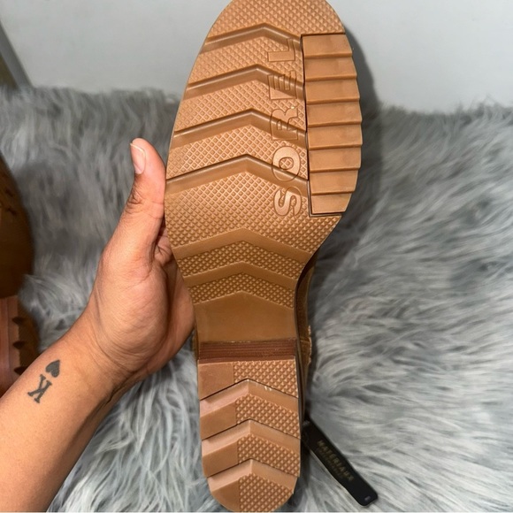 NWOT Women’s Sorel Cate Chelsea brown boots size 7 - Picture 5 of 7